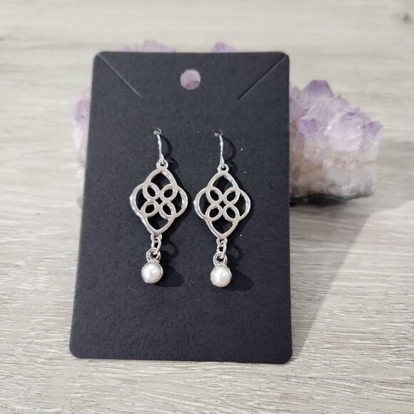 Fashion Jewlery Scrollwork Silvertone with Faux Pearl Drop Earings - Picture 5 of 7